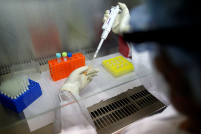 Vacina contra a Covid-19 é desenvolvida pela UFMG