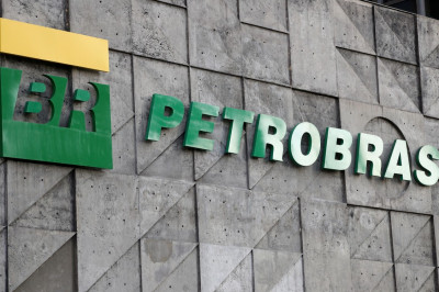 Petrobras volta a aumentar preço dos combustíveis nesta sexta