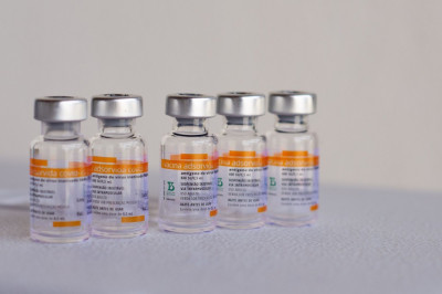 CoronaVac é eficaz contra as três variantes do coronavírus em circulação no país, garante Butantan