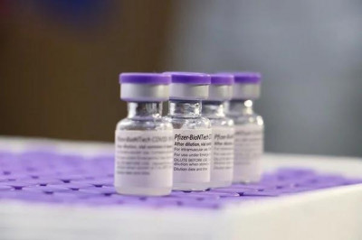 Pfizer prevê entrega ao Brasil de 2,4 milhões de doses da vacina nesta semana