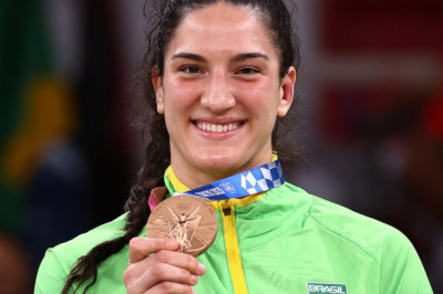 Mayra Aguiar conquista o bronze no judô nas Olimpíadas de Tóquio