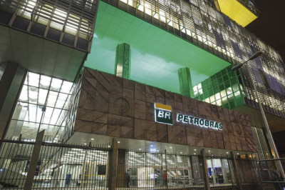 Petrobras (PETR3) anuncia dividendos e JCP