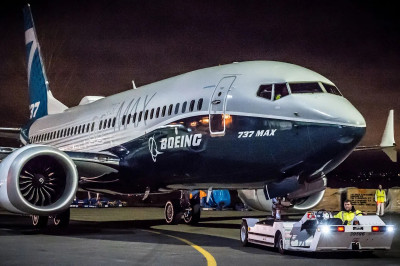 Aviões Boeing 737 Max apresentam parafusos soltos no sistema de controle de voo