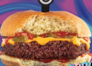 Fazenda Futuro lança hambúrguer que promete mais semelhança à carne animal