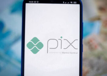 Pix recebe novas funcionalidades e já supera TED e DOC