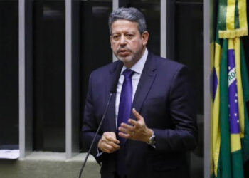 Arthur Lira é eleito presidente da Câmara dos Deputados