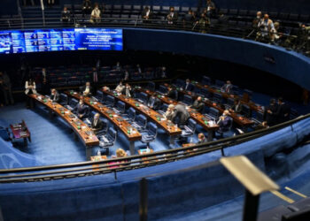 Rodrigo Pacheco é eleito presidente do Senado