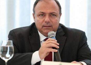 Ministério da Saúde decide comprar vacinas da Pfizer e da Janssen