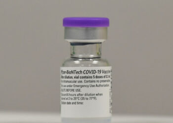BioNTech deve solicitar aprovação de versão mais duradoura de vacina da Pfizer
