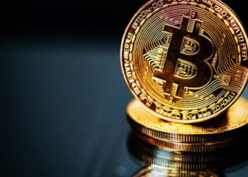 Mastercard lança cartão de crédito com cashback de 3% em criptos