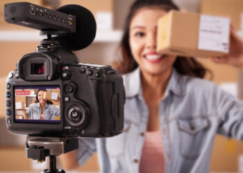 ‘Live commerce’ vira moda no Brasil