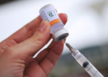 Governo Federal estuda terceira dose para quem foi imunizado com a CoronaVac