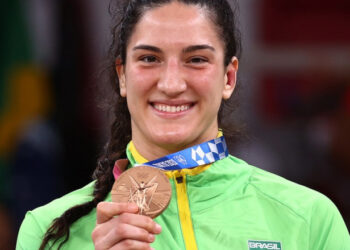 Mayra Aguiar conquista o bronze no judô nas Olimpíadas de Tóquio