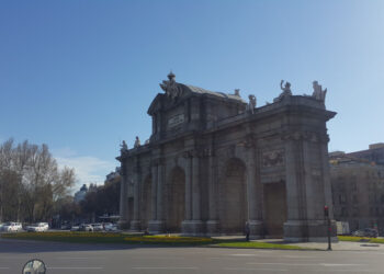 Espanha reabre as fronteiras para brasileiros imunizados