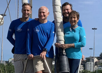 Família Schurmann inicia expedição mundial Voz dos Oceanos