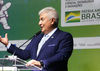 Marcos Pontes diz que Brasil será grande produtor de vacinas
