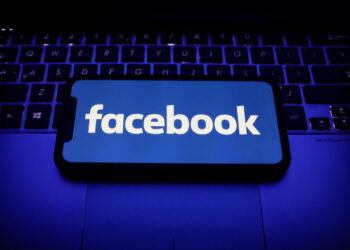 Facebook perde mais de R$ 1 trilhão de valor de mercado