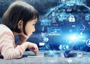 Startup lança curso gratuito online para formar programadores