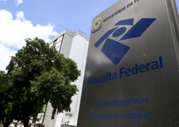 Receita alerta para golpes envolvendo a regularização de CPF