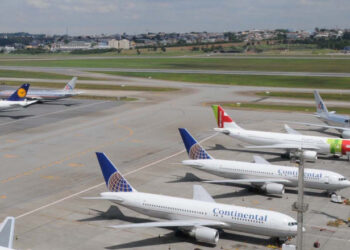 Associação Internacional afirma que viagens aéreas precisam ficar mais baratas no Brasil