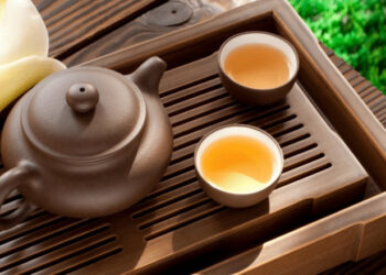 Conheça os principais benefícios do chá de angélica