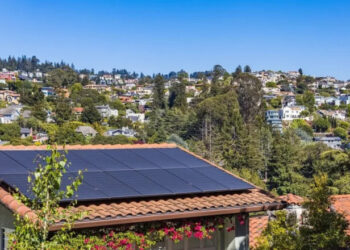 Energia solar vai superar o petróleo em investimentos pela 1ª vez em 2023