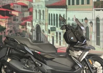 BMW entra no segmento de scooter com a nova C 400 X