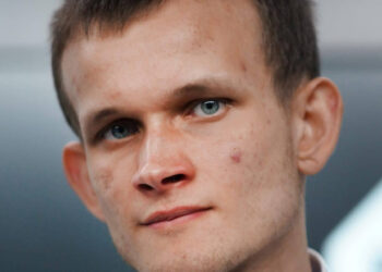 Criador do Ethereum “se vinga” de criptomoeda e despeja milhões no mercado