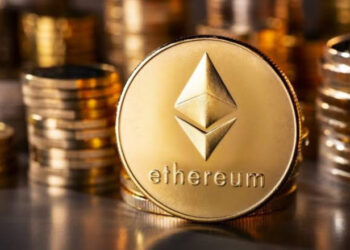 Ethereum cai para menor preço em 6 meses após criador da criptomoeda ser hackeado
