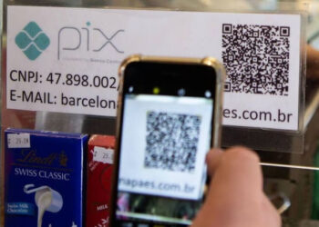 Pix ultrapassou cartão de débito como meio de pagamento