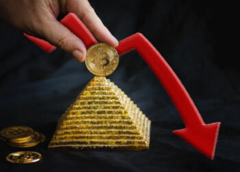 Pirâmide de criptomoedas que prometia 30% ao mês é desmantelada