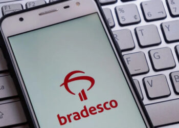 Correntistas do Bradesco relatam ter contas zeradas e negativadas nesta segunda