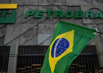Petrobras paga nesta terça 1ª parcela de R$ 15 bilhões em proventos