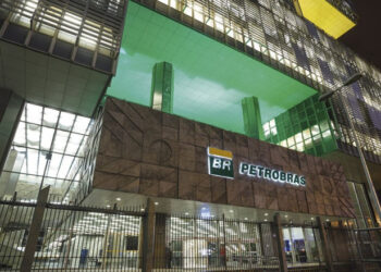 Petrobras (PETR3) anuncia dividendos e JCP