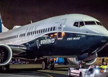 Aviões Boeing 737 Max apresentam parafusos soltos no sistema de controle de voo