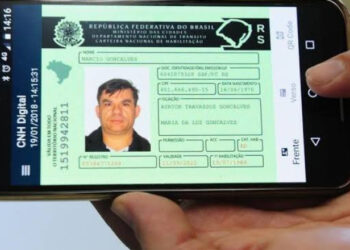 Golpistas estão vendendo CNHs Digitais falsas na Internet