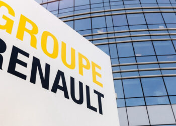 Grupo Renault cancela IPO do negócio de veículos elétrico Ampere