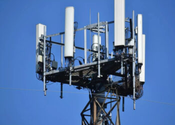 Menos de 8% das cidades brasileiras têm leis de antenas adequadas ao 5G