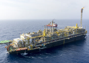 Petrobras inicia medições e estudos eólicos no pré-sal