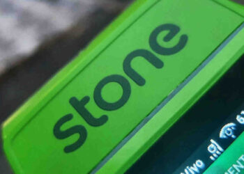 Stone passa a atuar como financeira