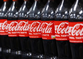Coca-Cola registra queda no lucro no 4º trimestre de 2023