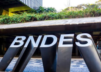 BNDES terá US$ 2 bilhões em crédito para socorrer agro por quebra de safra