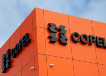 Copel  lucra R$ 942,8 mi no 4º tri, alta anual de 51%