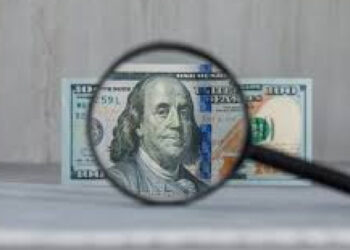 Fundos de renda fixa no exterior atingem marca histórica