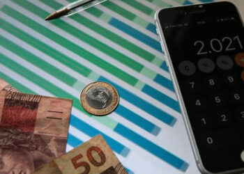 Déficit corrente em 12 meses até abril soma US$ 35,3 bi e sobe a 1,57% do PIB