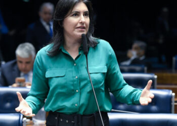 Simone Tebet mira desvinculação entre Previdência e o mínimo