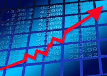 Ibovespa sobe apesar de pressões fiscais, discursos de Lula e dados de inflação