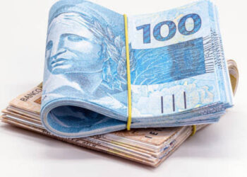 Real é ultrapassado pelo peso argentino e Brasil tem a pior moeda entre os emergentes