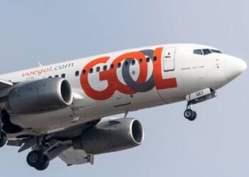 Empresas aéreas pedem 180 dias para adaptação em caso de retorno do horário de verão