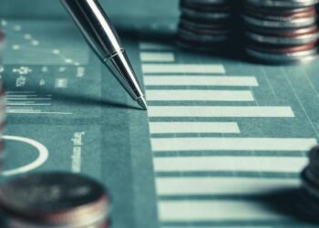 Dinâmica fiscal expansionista do governo pode dificultar estabilização da dívida pública, aponta relatório da XP